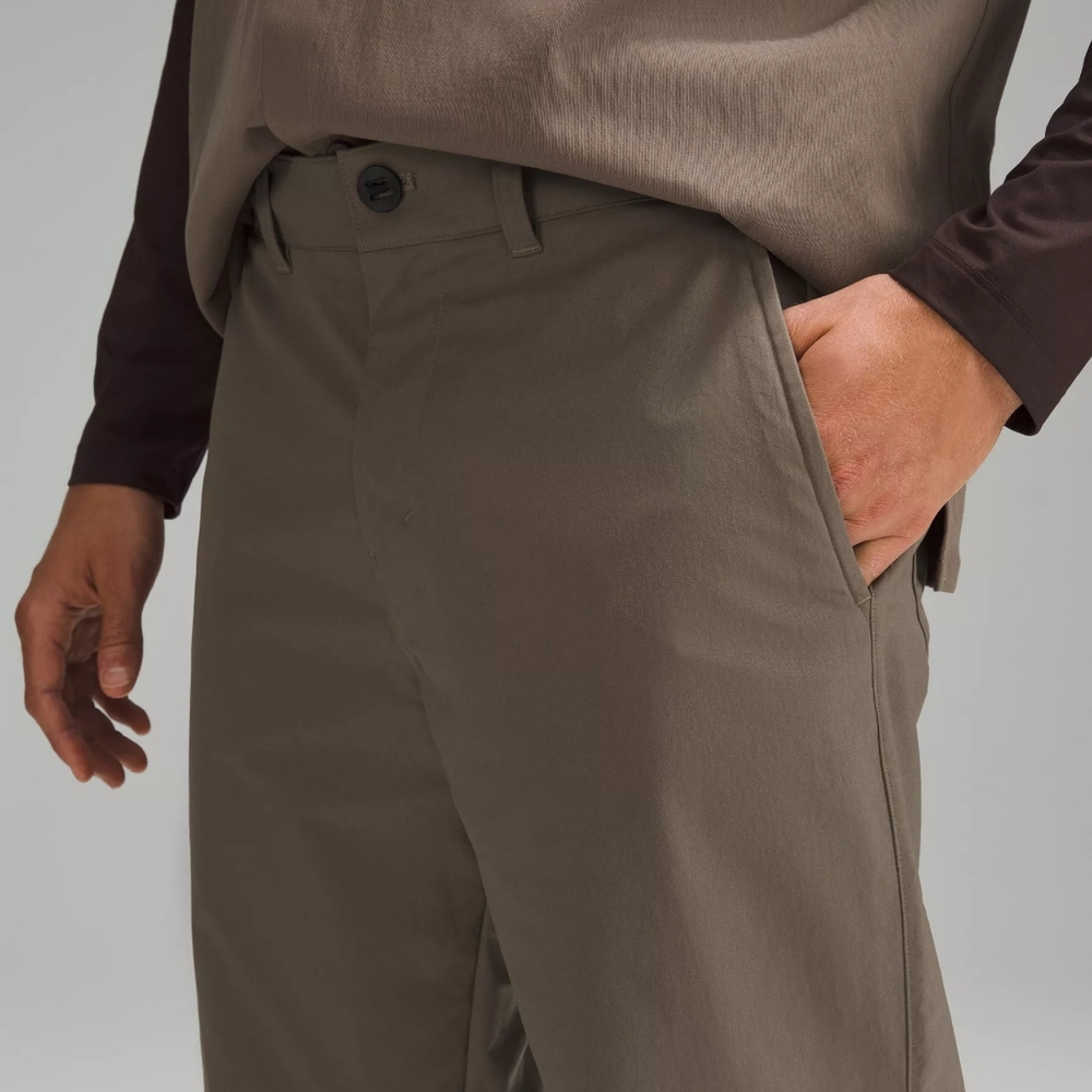 Lululemon Relaxed-Tapered Smooth Twill Trouser 32 - Picture 2 of 16